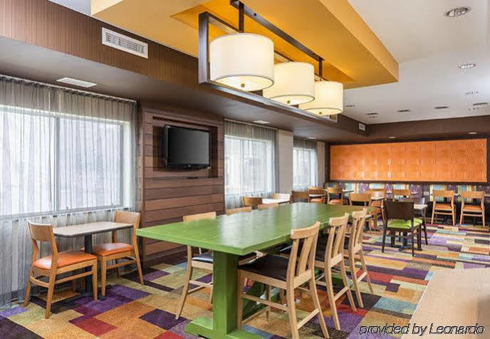 Fairfield Inn & Suites Lincoln Bagian luar foto