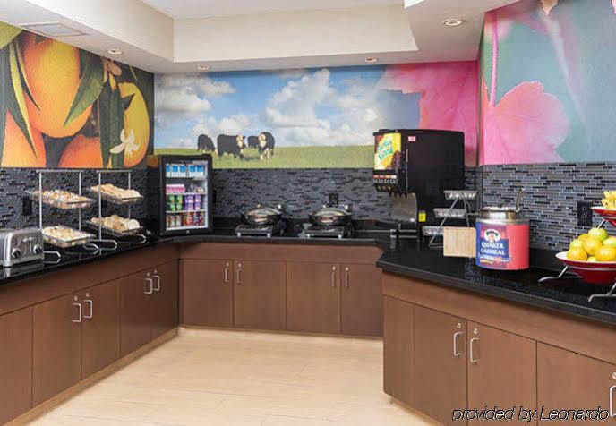 Fairfield Inn & Suites Lincoln Bagian luar foto